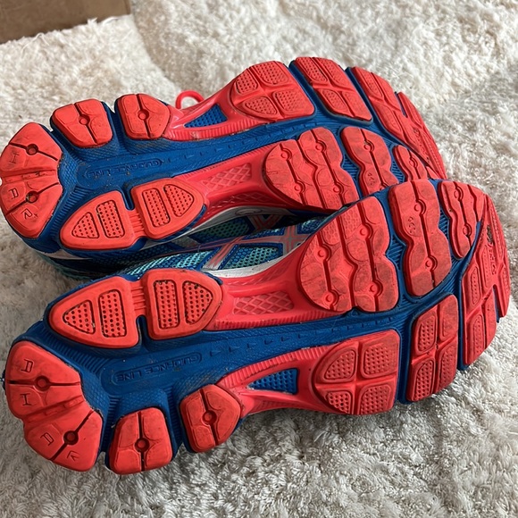 ASICS Tennis Shoes - Picture 3 of 3